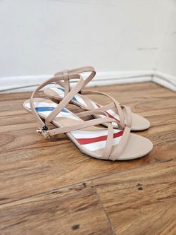 Tommy Hilfiger Heels, 8
