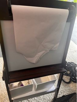 Easel chalkboard