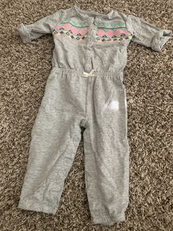 Baby Girls 18M Clothes/Jammies