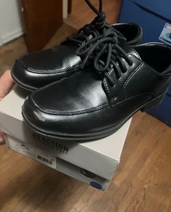 $15, Kids shoes size 13
