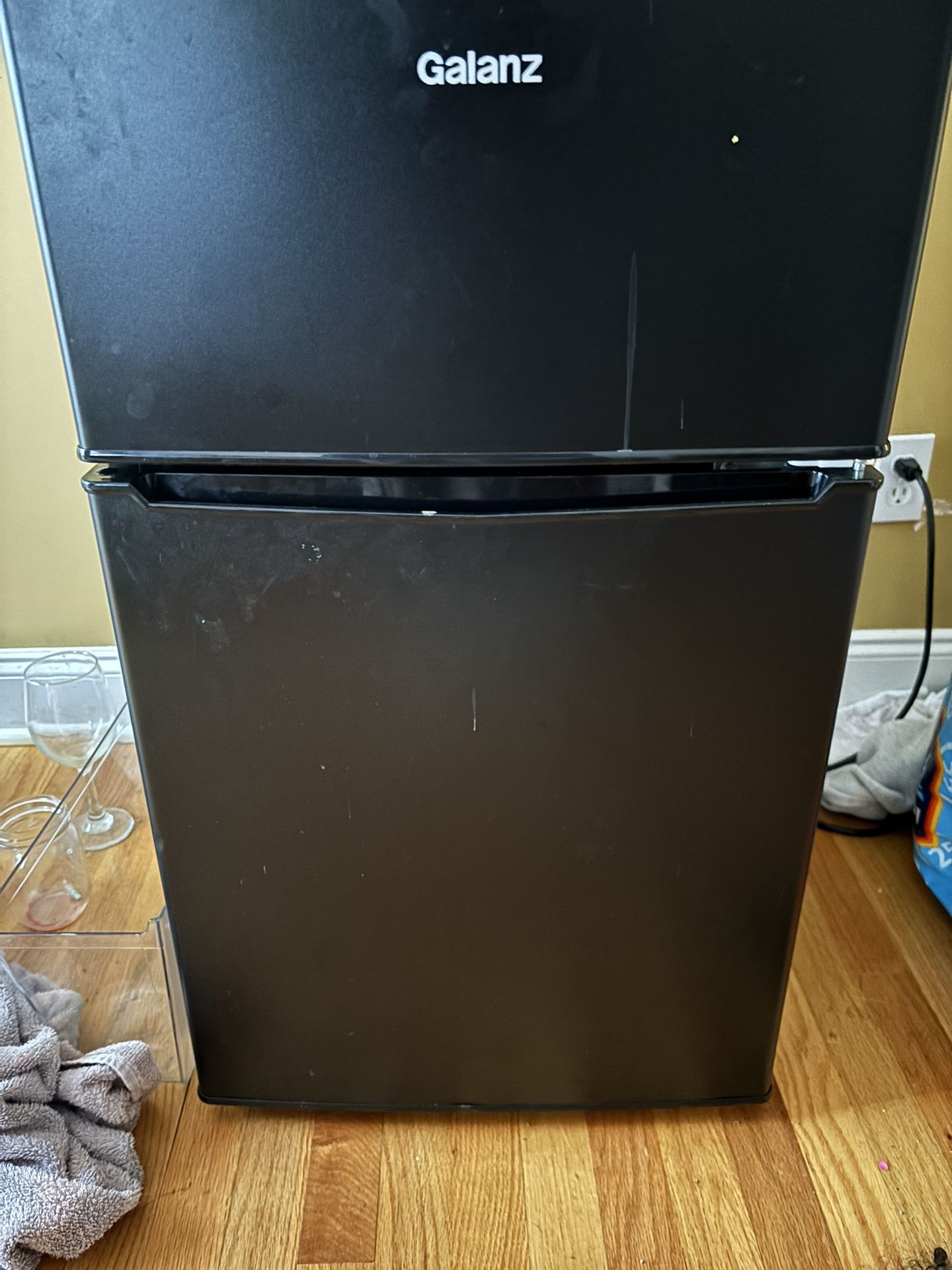 Mini Fridge With Freezer