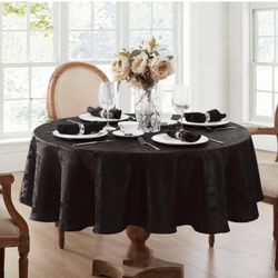 Caiden Elegance Damask Water & Stain Resistant Tablecloth - 60" × 84" Oval - Black 