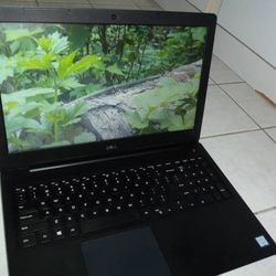 Dell Latitude 3590 Laptop 15.6" i5-8250u 16GB 256G SSD Win 11 - $350 (Schererville IN

