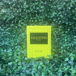 Valentino Perfume