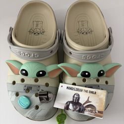Yoda Crocs Brand New With Tags 
