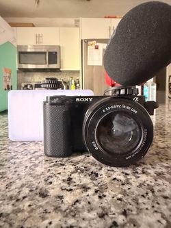 Sony ZV-E10