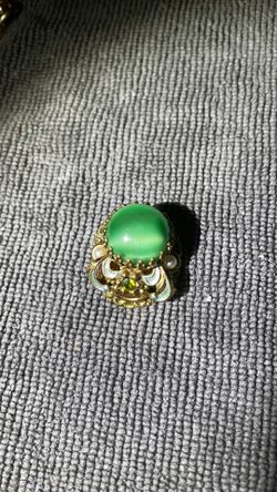 Pretty Broach