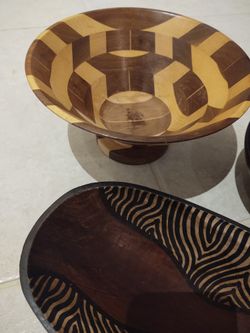 SET OF 3 AFRICAN THEMED BOWLS *USED FOR DISPLAY ONLY 