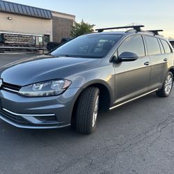 2018 Volkswagen Golf-SportWagen