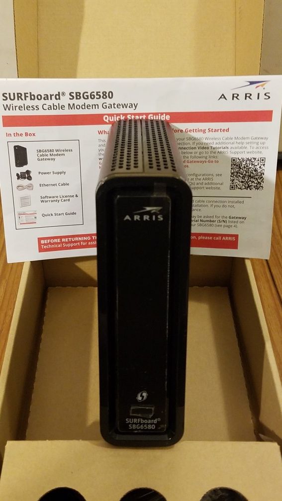 NEW Motorola ARRIS Surfboard SBG65802 8x4 DOCSIS 3.0 Cable Modem