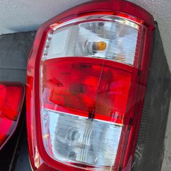 2023 F150 Taillights (Halogen)