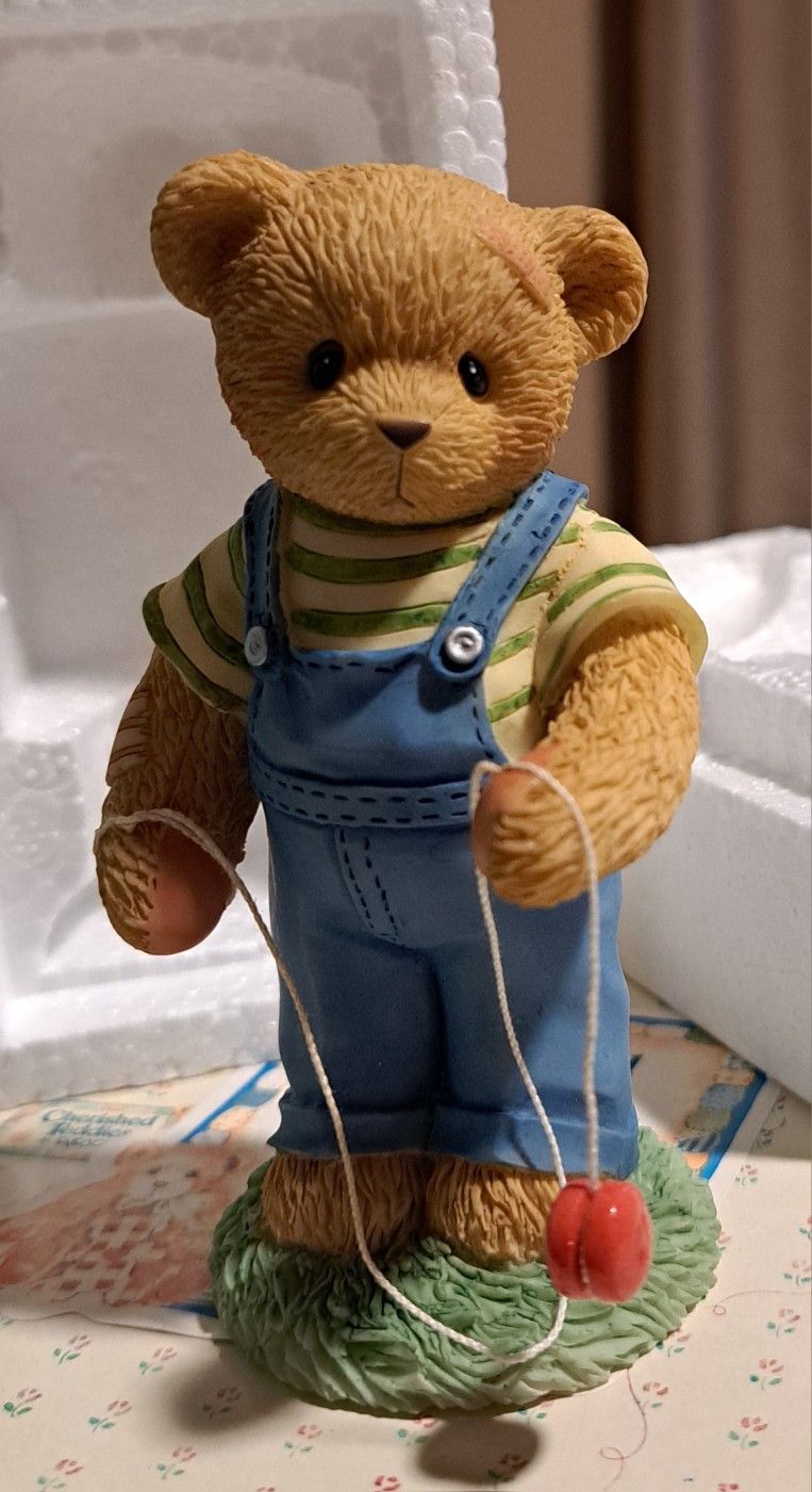 NEW! COLLECTABLE - CHERISHED TEDDIES "CALVIN"