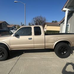 1999 Toyota Tacoma