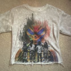 Graphic tee shirt