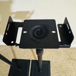 Studio Monitor Speaker Stands –Bases para Parlantes de Estudio