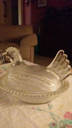 Vintage Clear Glass Nesting Chicken Candy Dish (Indiana Glass Co)