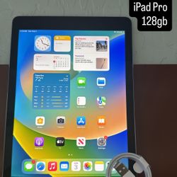 iPad Pro 128gb. Like New And Unlocked! 