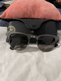 Ray-Ban Sunglasses 