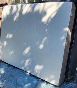 Quin mattress Ikea