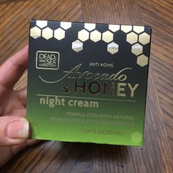 New Avacado & honey night cream