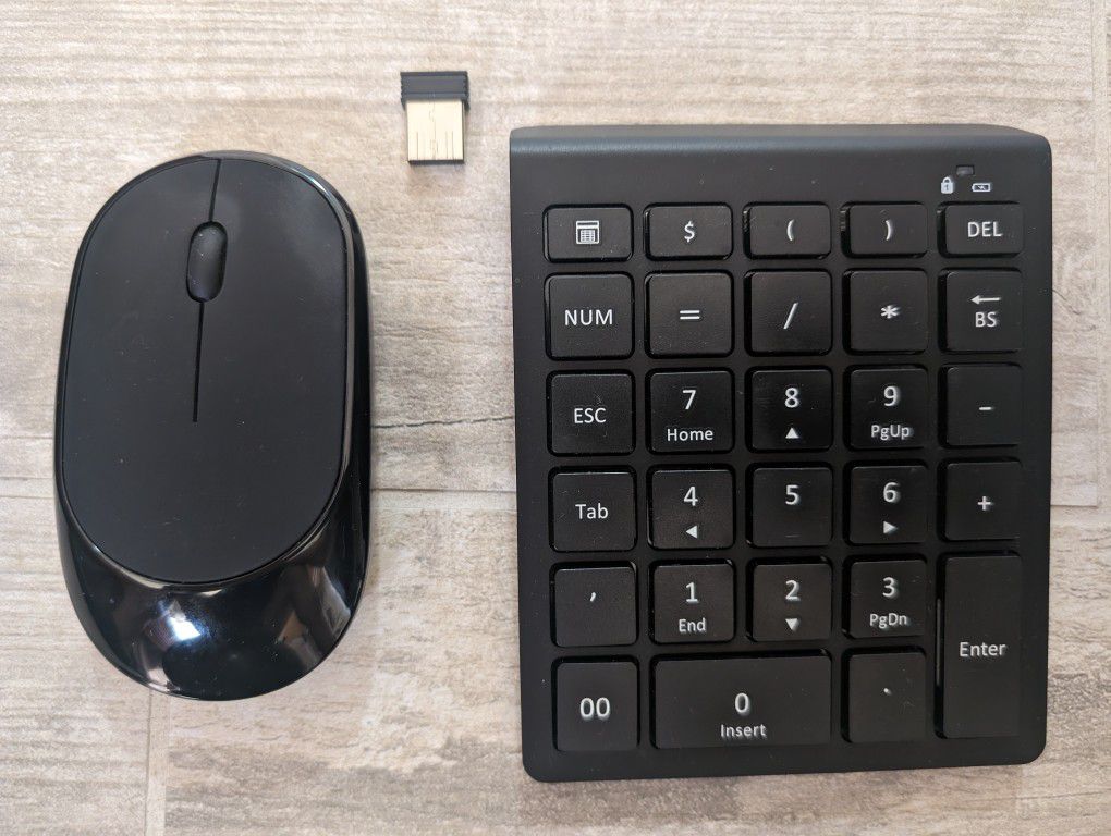 Wireless Mouse And Number Pad