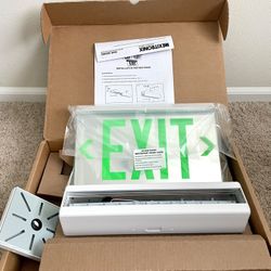 EXITRONIX EXIT Sign; LED Edgelit, Single Face Green Letters (902E-U-WB-GM-WH)