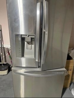 LG refrigerator