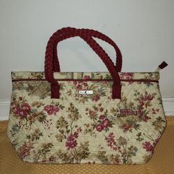 Isabella's Journey Floral Quilt Chin Toile Carpet Bag