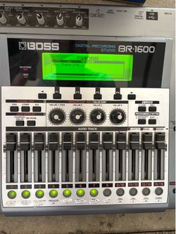 Boss DIGITAL RECORDING STUDIO BR-1600 CD