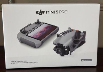 Bundle - DJI - Mini 5 Pro Fly More Combo PLUS Drone with RC2 Controller - Gray