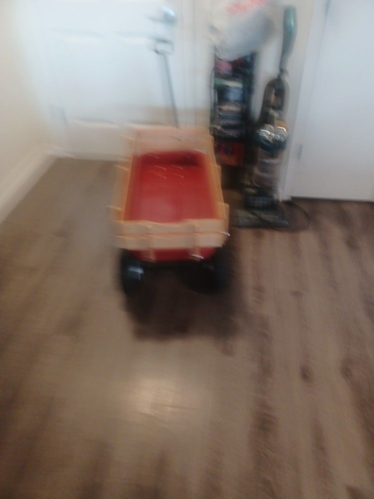 Red Radio Flyer Wagon