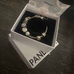 PANDORA BRACELET 