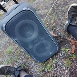Portable Onn Party Speaker L 