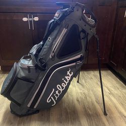 Titleist StayDry 14 Hybrid Stand Golf Bag 
