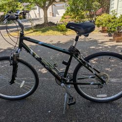 Raleigh Bike 26" Wheels