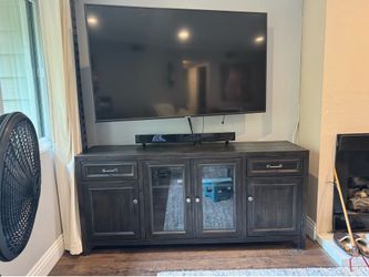 TV STAND AND SERVER STATION