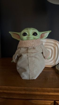 Mattel - Baby Yoda Doll