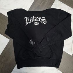 Lakers Hoodie Womans Size Small /MEDIUM 