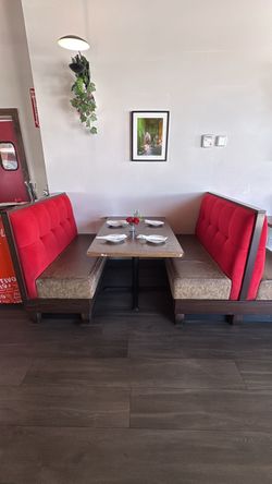 Restaurant Booth Seating Set with Table for 4 (#1)