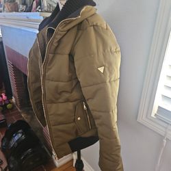 Guess Bomber Jacket Olive Color 