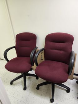 Office Chairs 