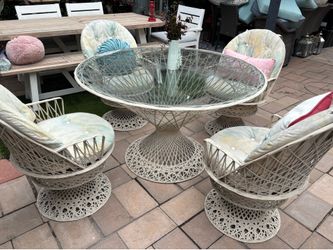 Patio furniture set vintage