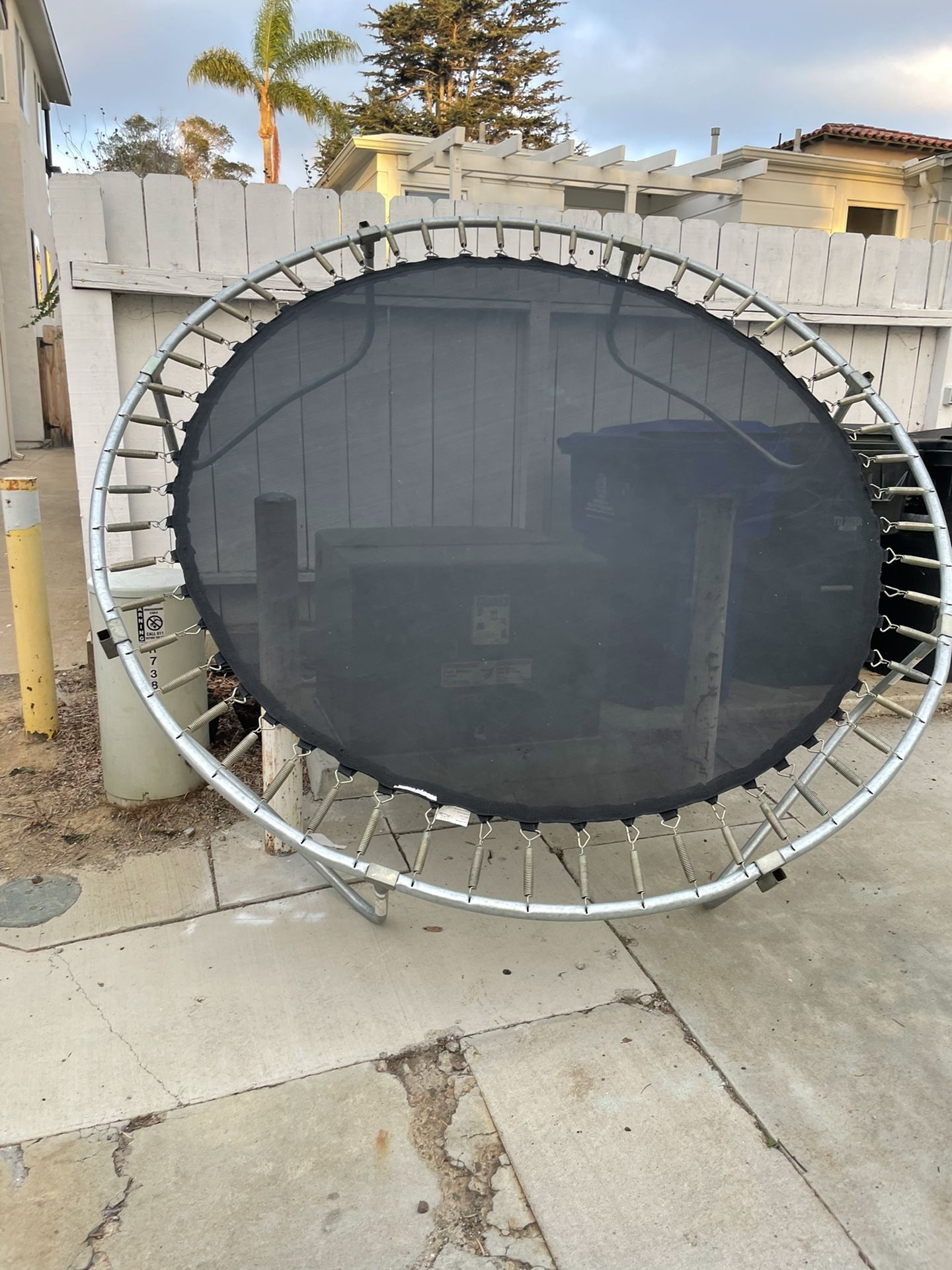Trampoline