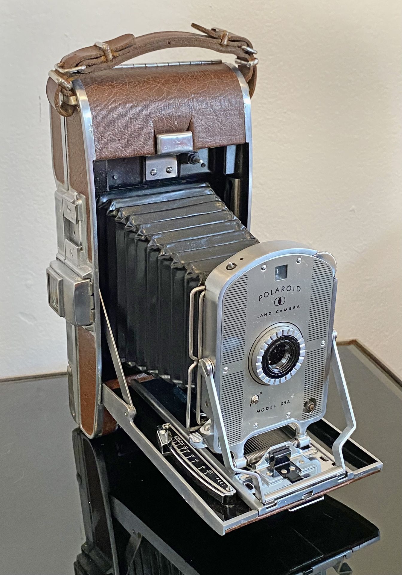 Vintage Polaroid land Camera Model 95A