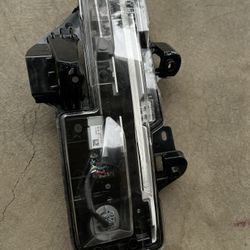 2023 Mazda CX30 Right signal light