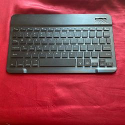 Bluetooth Keyboard 