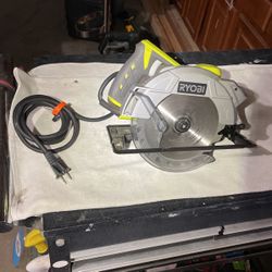Ryobi Laser Saw 