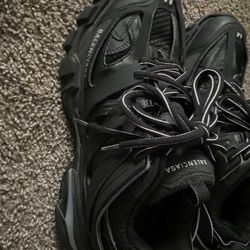 balenciaga track led 