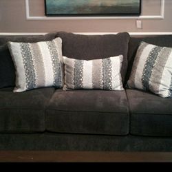 Sofa In Midnight Blue Gray