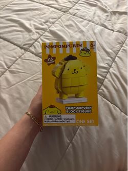 POMPURIN BLOCK FIGURE